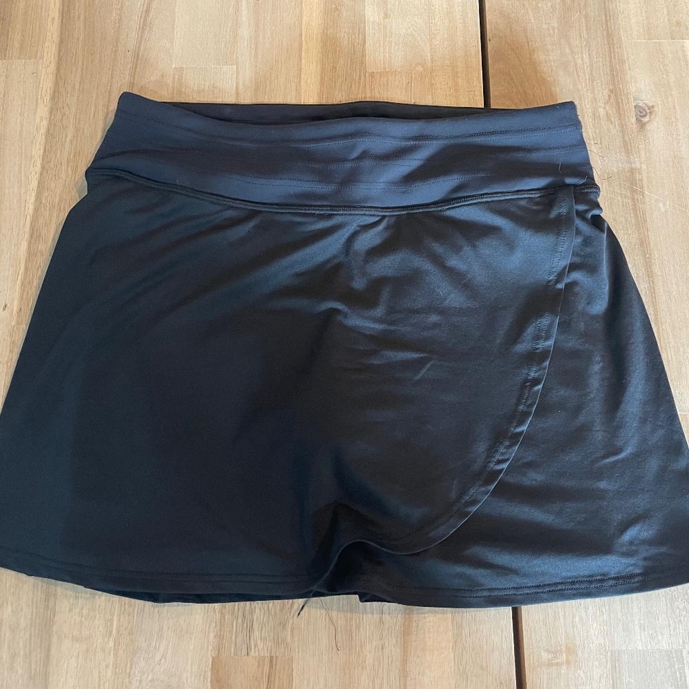 Skirt Sports women’s athletic skirt with shorts- black